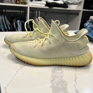 Yeezy 350 Boost V2 butter